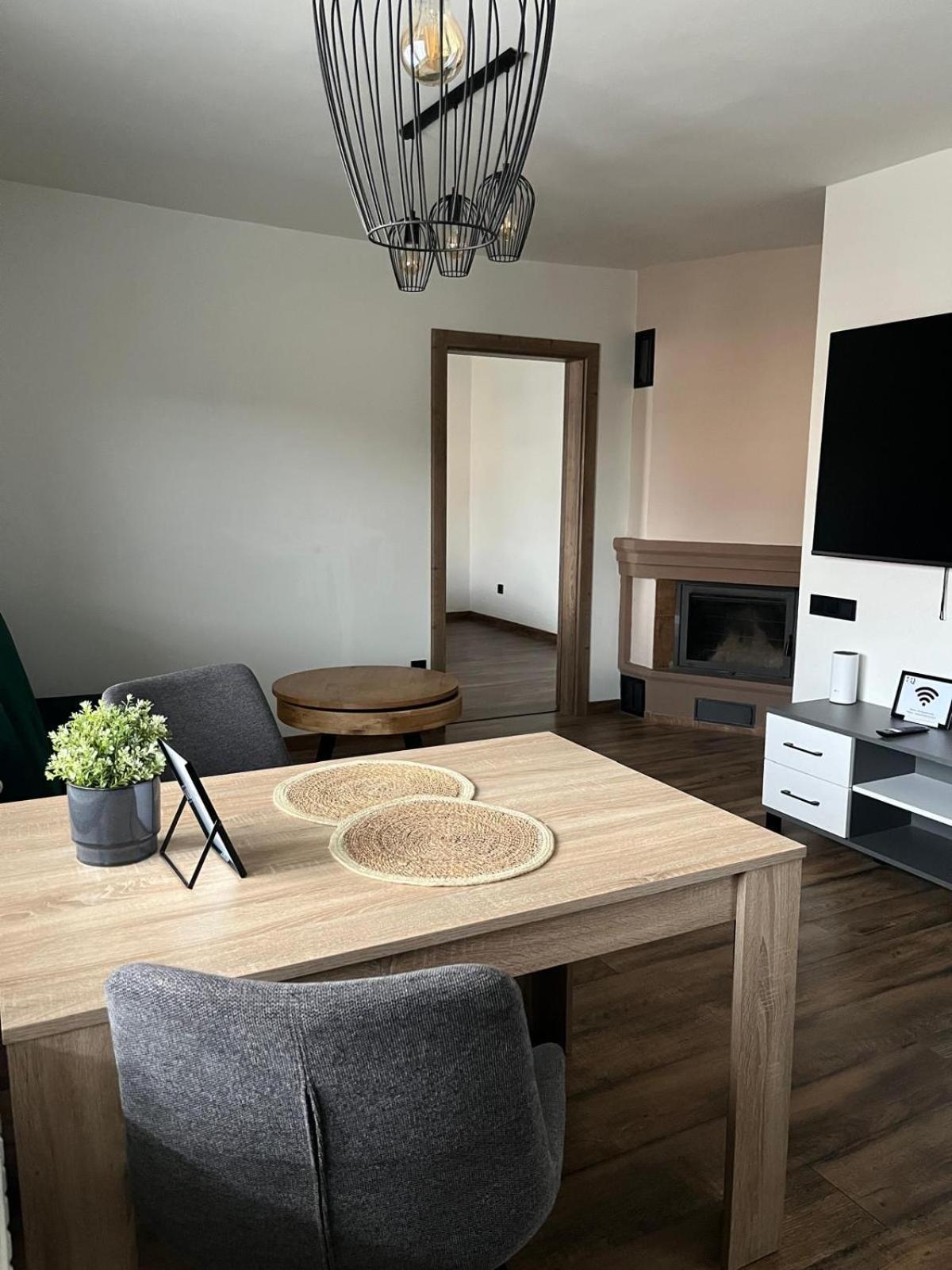 Iq Apartments Prešov Esterno foto