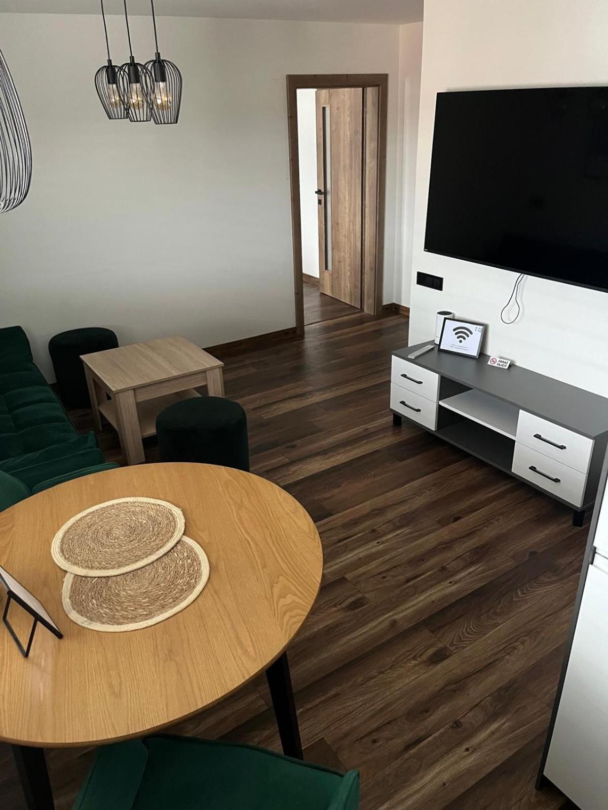 Iq Apartments Prešov Esterno foto