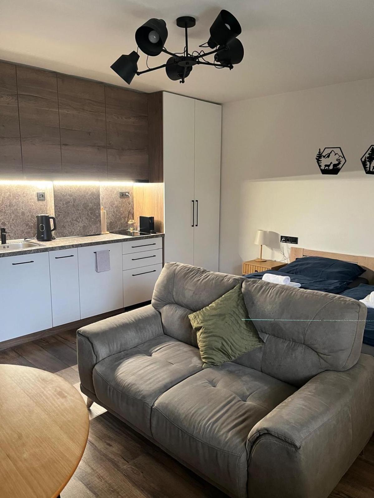Iq Apartments Prešov Esterno foto
