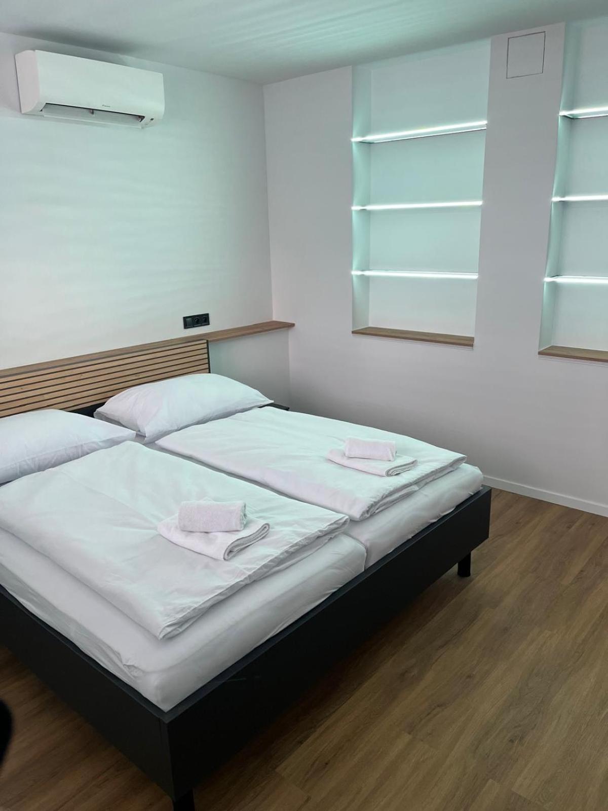 Iq Apartments Prešov Esterno foto